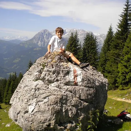 Eisenhut Bauernhof *